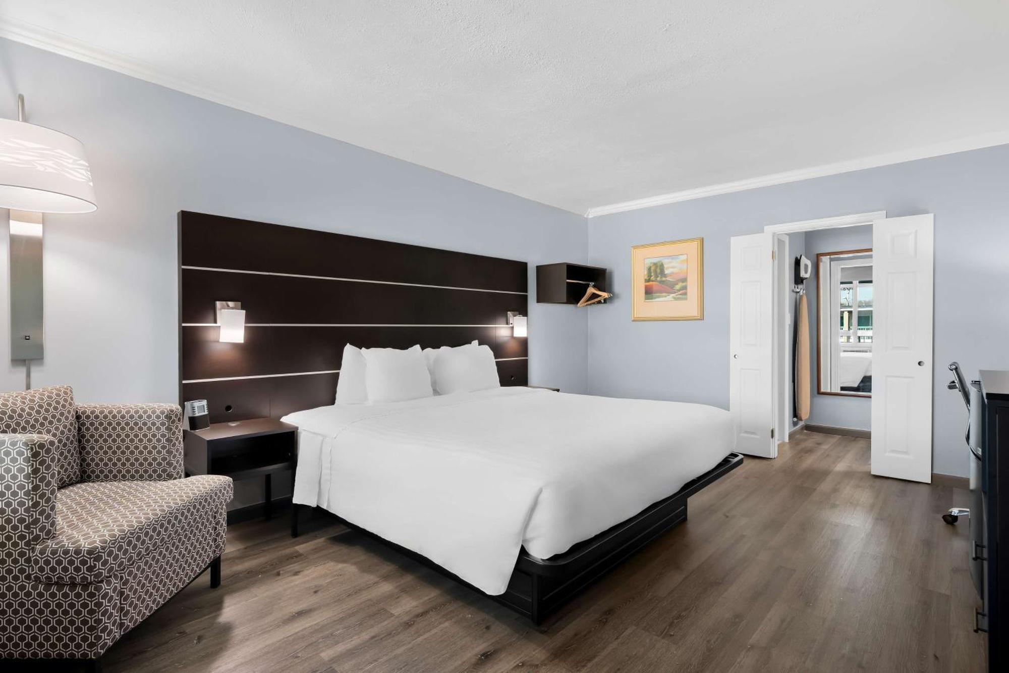 Brandywine Valley Inn Surestay Plus By Best Western Wilmington Exterior foto